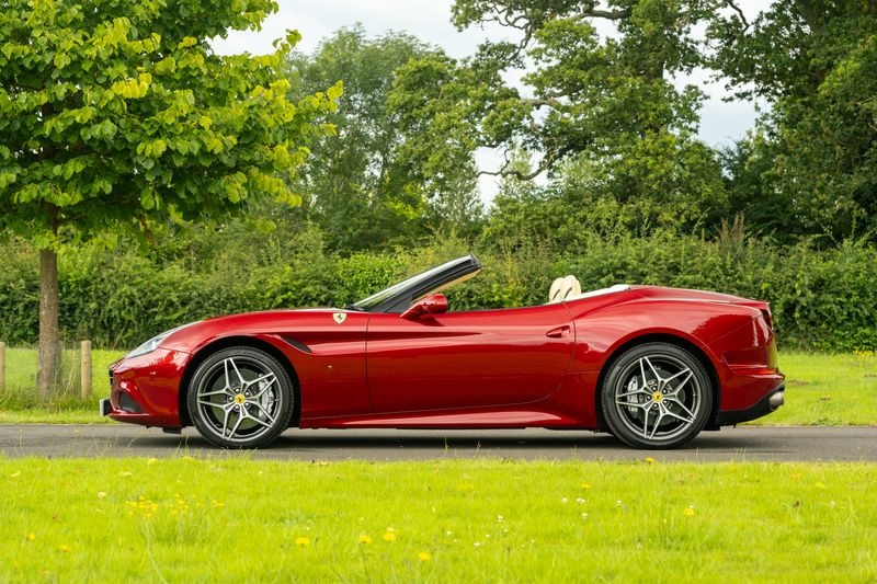Ferrari California T V8 F1 DCT