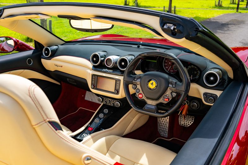 Ferrari California T V8 F1 DCT