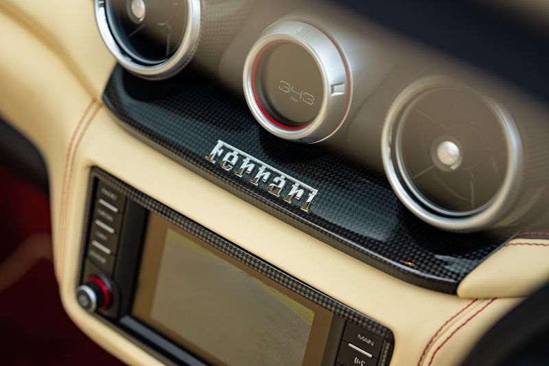 Ferrari California T V8 F1 DCT