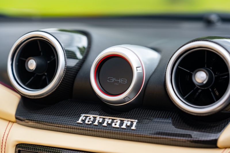 Ferrari California T V8 F1 DCT