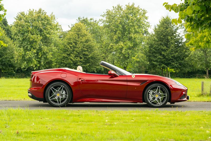 Ferrari California T V8 F1 DCT
