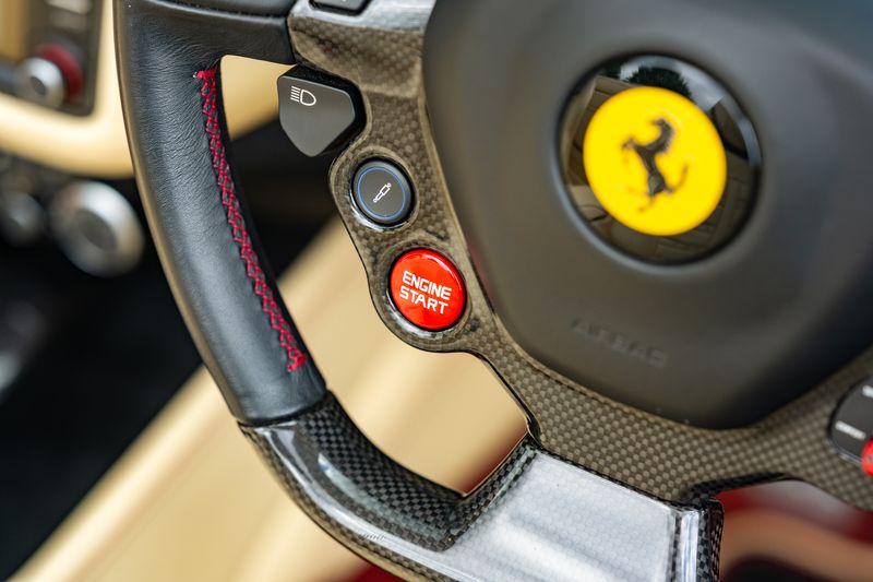 Ferrari California T V8 F1 DCT