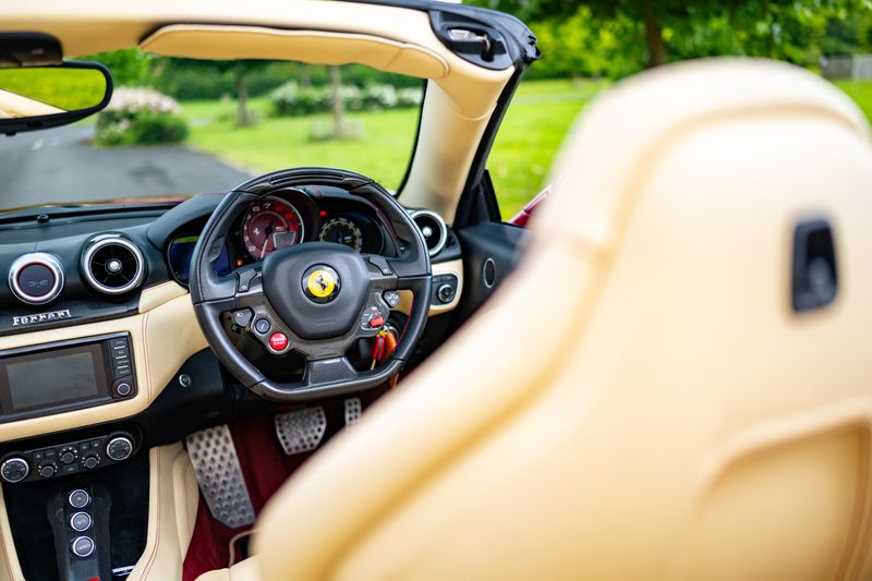 Ferrari California T V8 F1 DCT