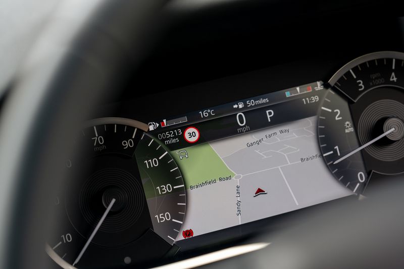 Range Rover Evoque P250 Dynamic SE Auto