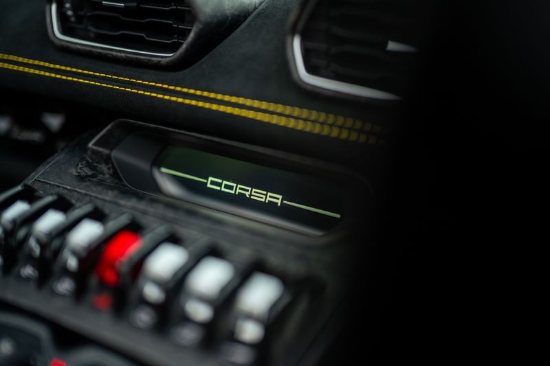 Lamborghini Huracan LP 640 - 4 Performante Spyder