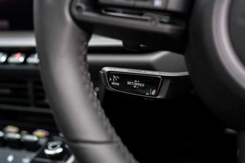 Porsche 911 (992.2) Carrera (VAT Qualifying)