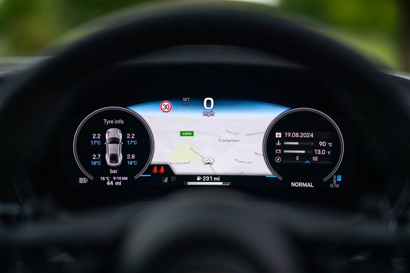 Porsche 911 (992.2) Carrera (VAT Qualifying)