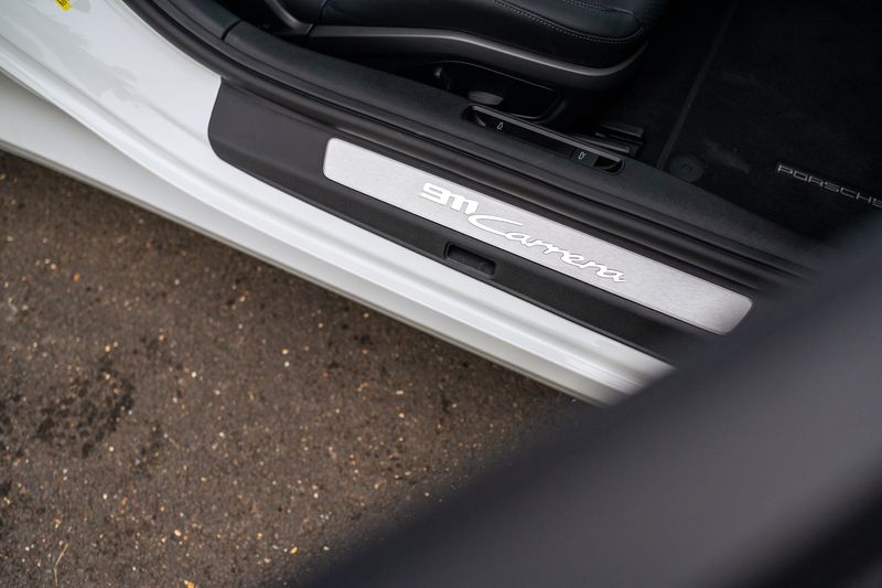 Porsche 911 (992.2) Carrera (VAT Qualifying)