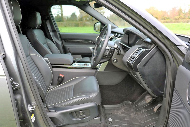 Landrover Discovery Commercial 3.0 HSE 306 VAT Qualifying