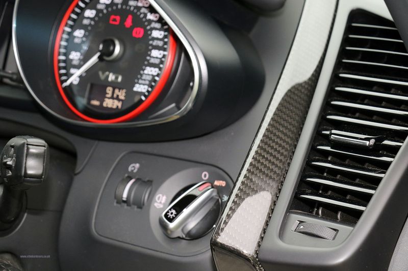 Audi R8 V10 Plus Coupe STronic