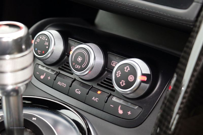 Audi R8 V10 Plus Coupe STronic