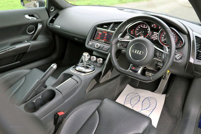 Audi R8 V10 Plus Coupe STronic