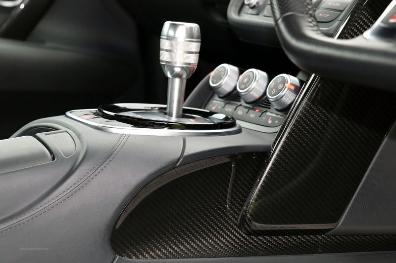 Audi R8 V10 Plus Coupe STronic