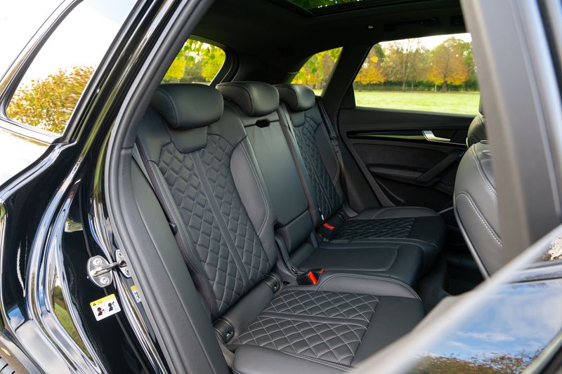 Audi Q5 2.0 TFSI 45 Edition 1 S Tronic Quattro