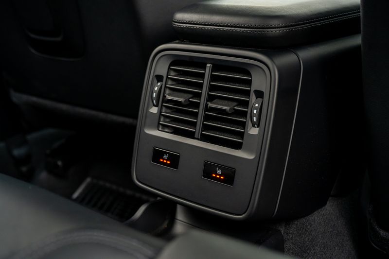 Porsche Taycan 4S Performance Plus Cross Turismo