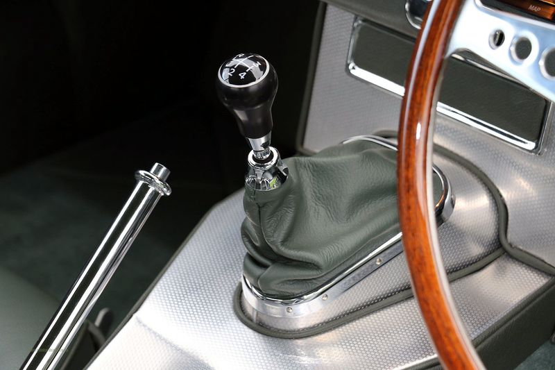 Jaguar E Type Series One Flat Floor