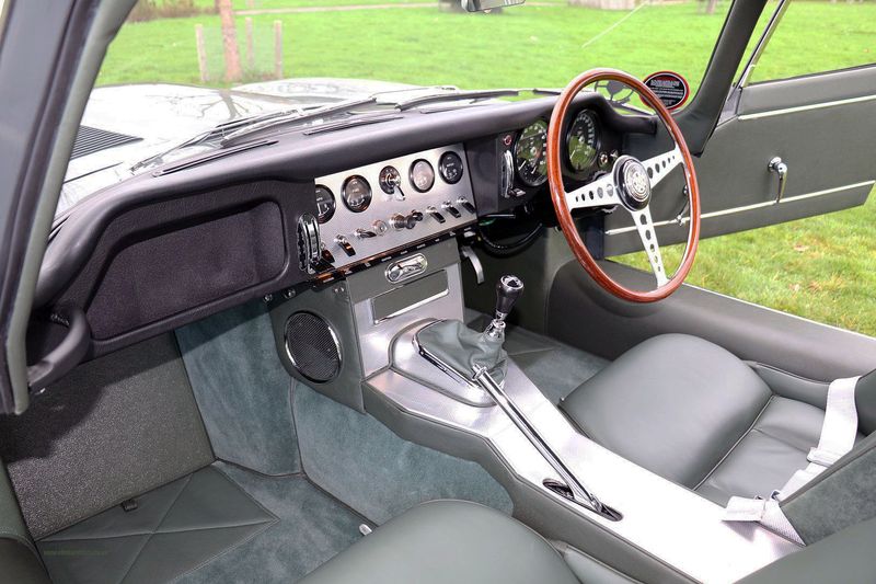 Jaguar E Type Series One Flat Floor