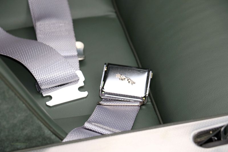 Jaguar E Type Series One Flat Floor