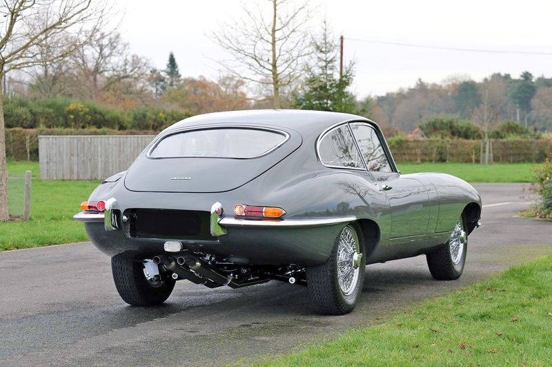 Jaguar E Type Series One Flat Floor