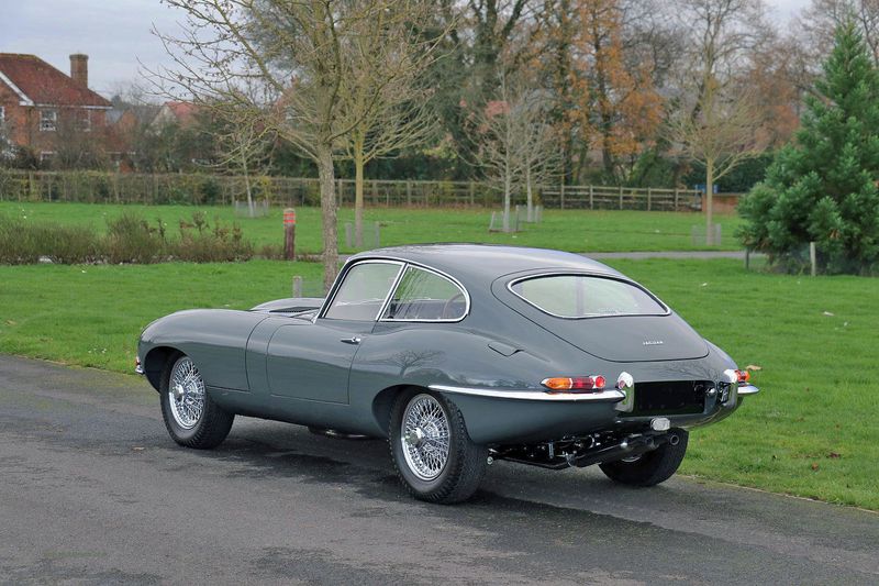 Jaguar E Type Series One Flat Floor
