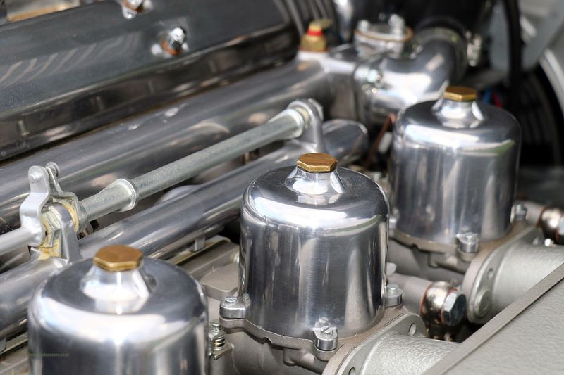 Jaguar E Type Series One Flat Floor