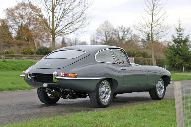 Jaguar E Type Series One Flat Floor
