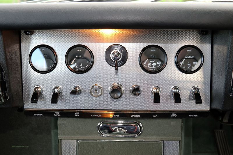 Jaguar E Type Series One Flat Floor