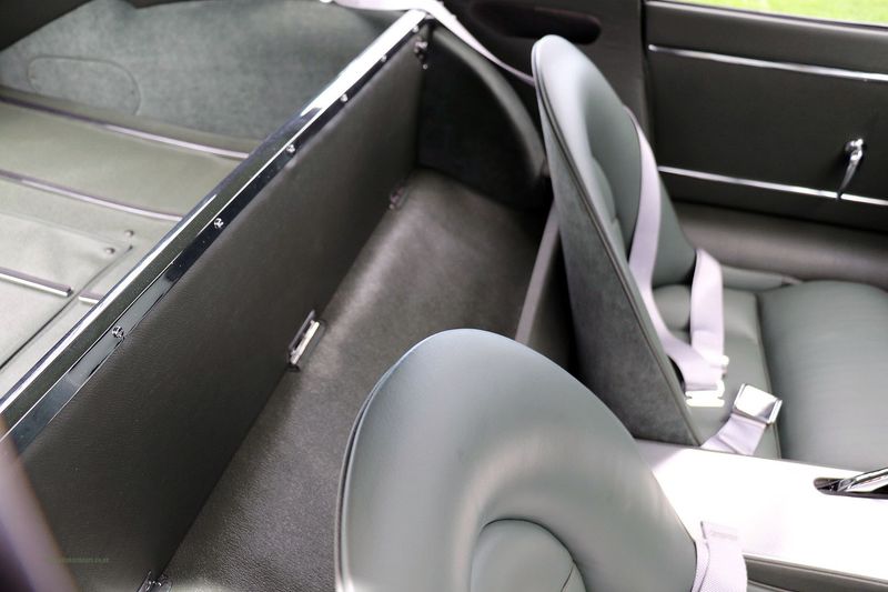 Jaguar E Type Series One Flat Floor