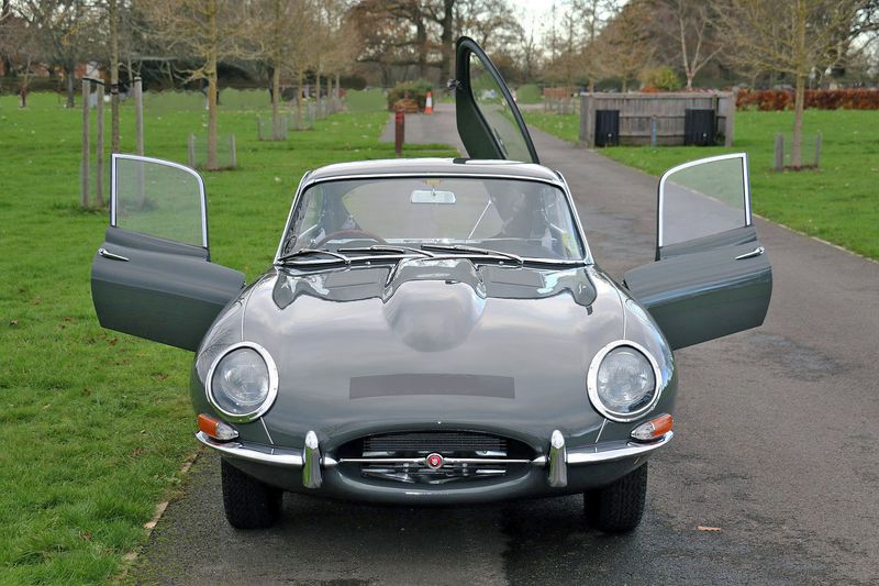 Jaguar E Type Series One Flat Floor