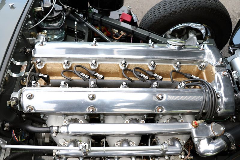 Jaguar E Type Series One Flat Floor