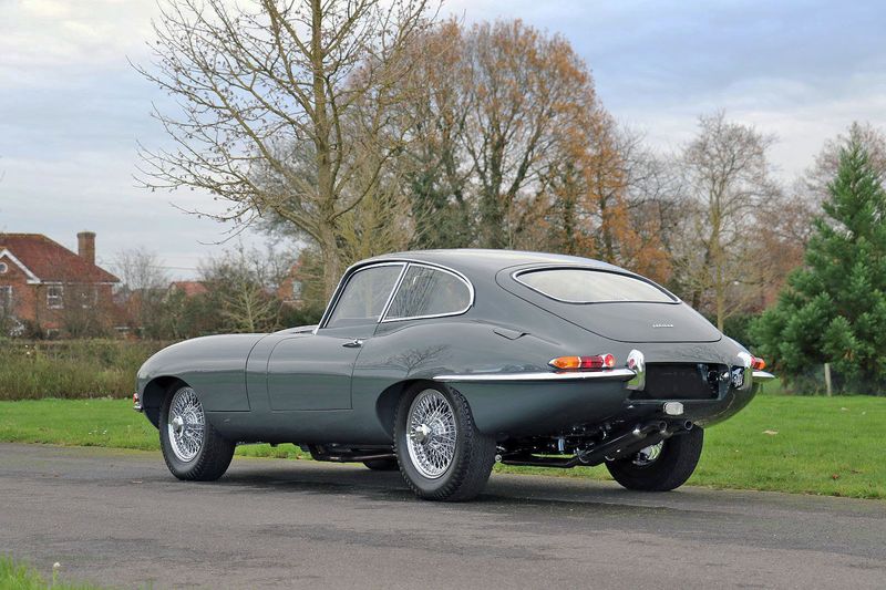 Jaguar E Type Series One Flat Floor