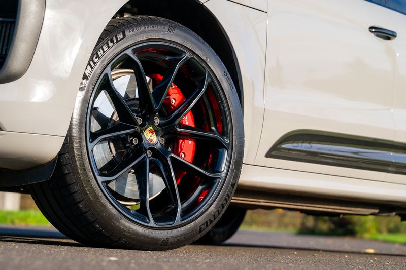 Porsche Macan GTS PDK