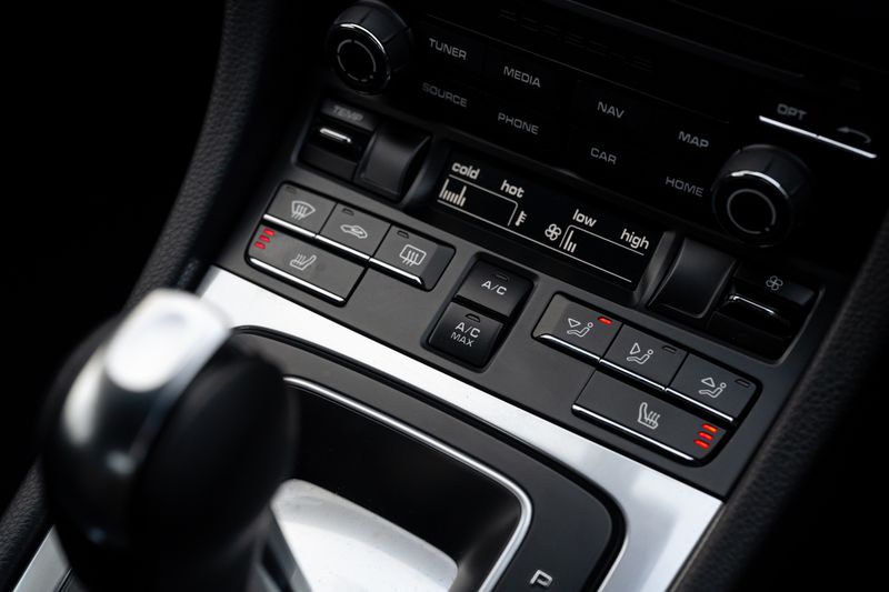 Porsche Boxster 2.0 T PDK