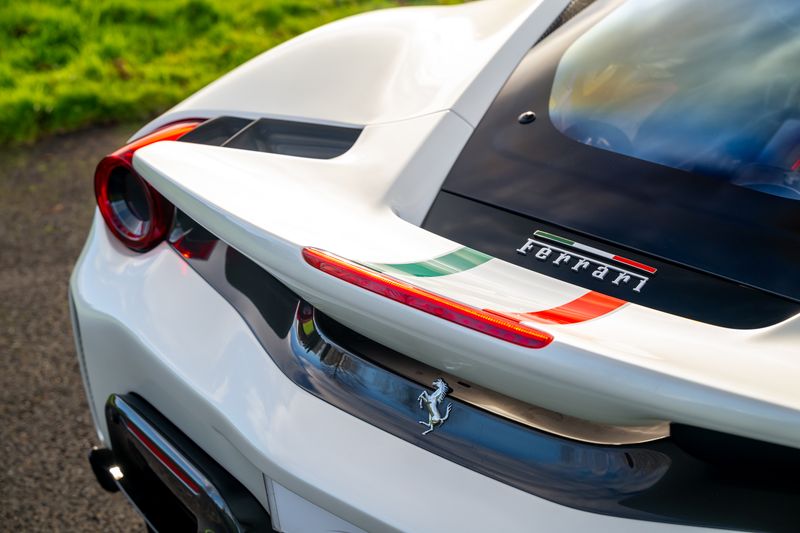 Ferrari 488 Pista V8 F1 DCT