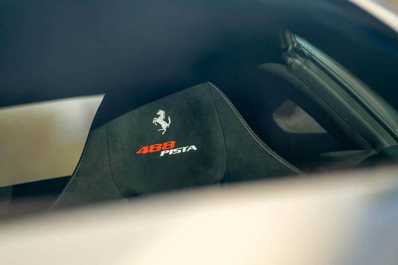 Ferrari 488 Pista V8 F1 DCT
