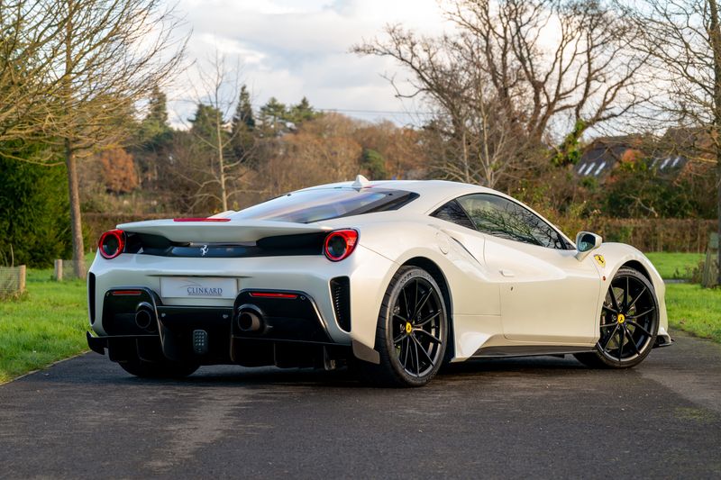 Ferrari 488 Pista V8 F1 DCT