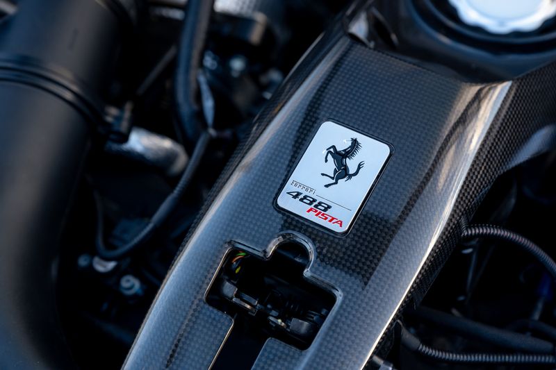 Ferrari 488 Pista V8 F1 DCT