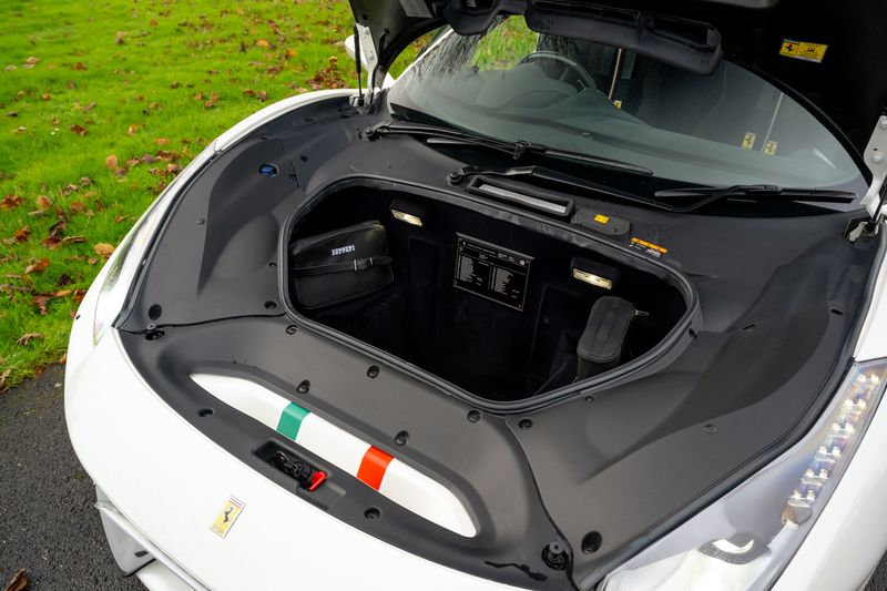 Ferrari 488 Pista V8 F1 DCT