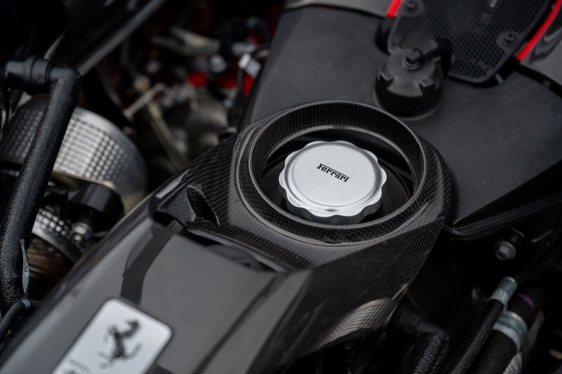 Ferrari 488 Pista V8 F1 DCT