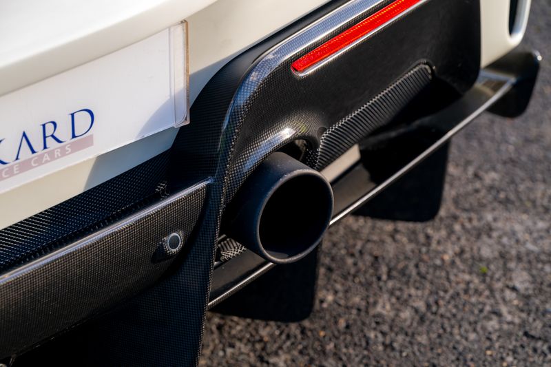 Ferrari 488 Pista V8 F1 DCT