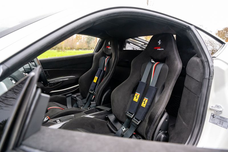 Ferrari 488 Pista V8 F1 DCT