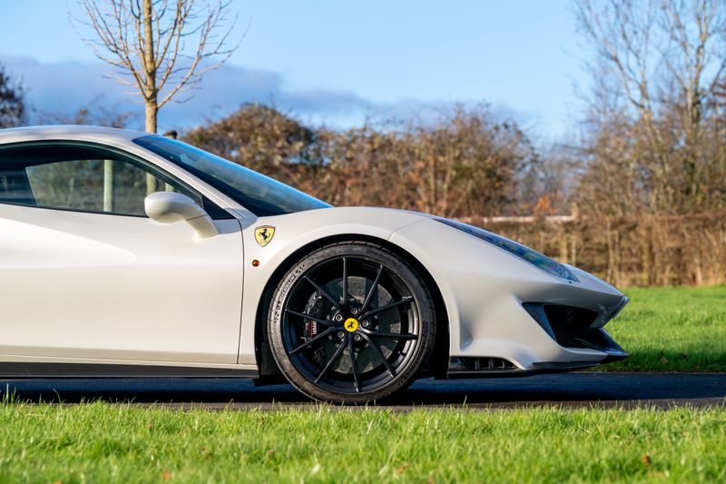 Ferrari 488 Pista V8 F1 DCT