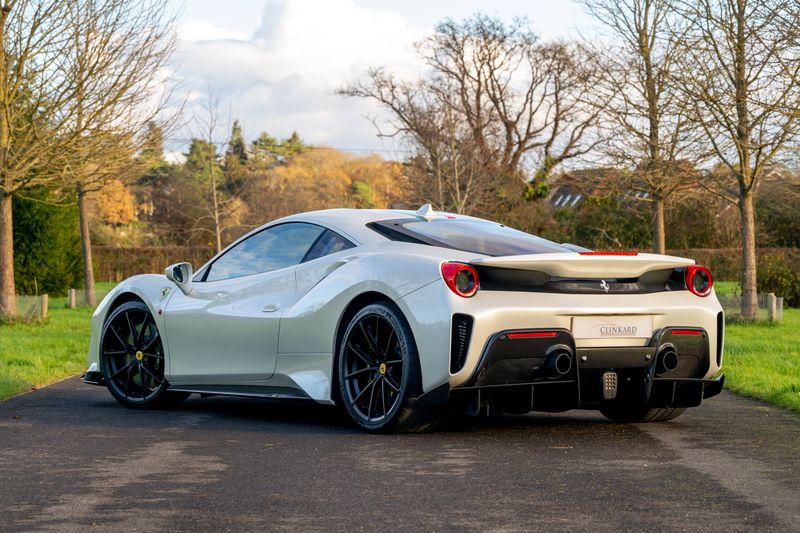 Ferrari 488 Pista V8 F1 DCT