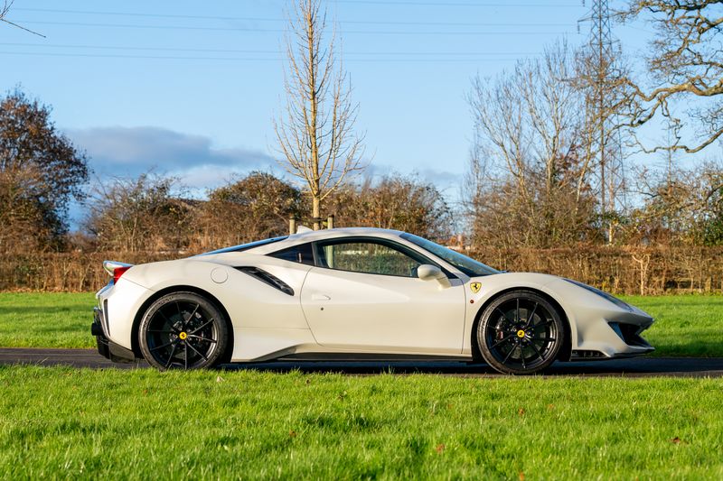Ferrari 488 Pista V8 F1 DCT