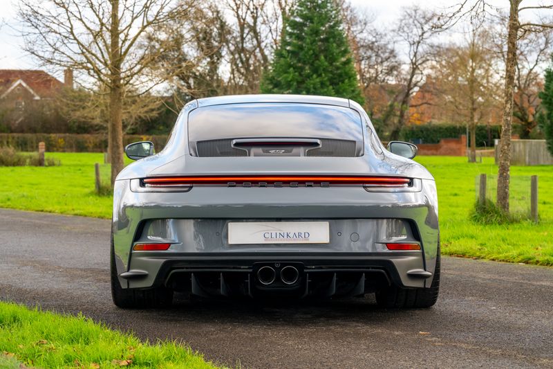 Porsche 911 (992) GT3 Touring PDK