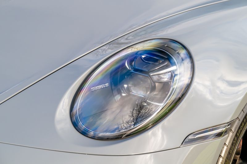 Porsche 911 (992) GT3 Touring PDK