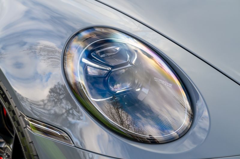 Porsche 911 (992) GT3 Touring PDK