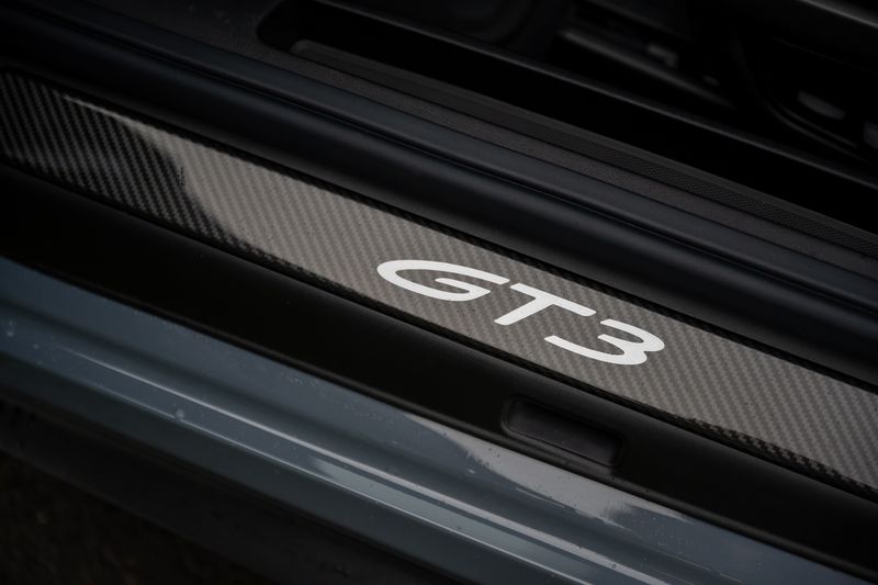 Porsche 911 (992) GT3 Touring PDK