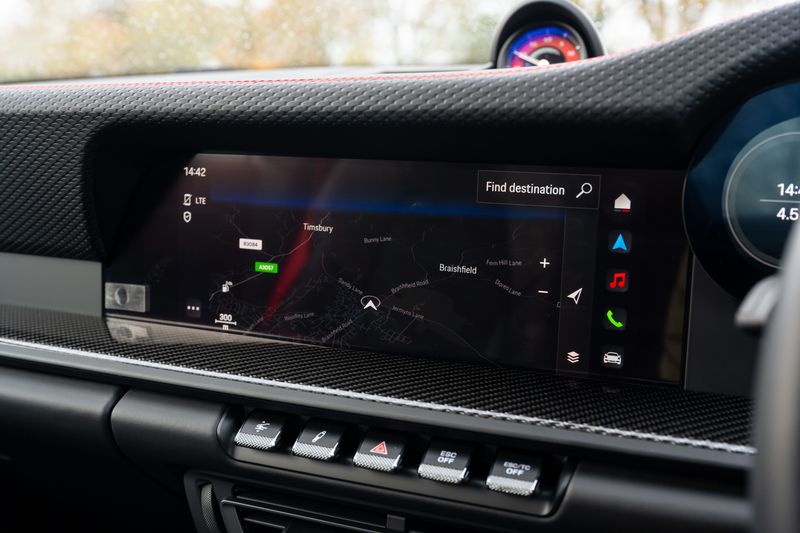 Porsche 911 (992) GT3 Touring PDK