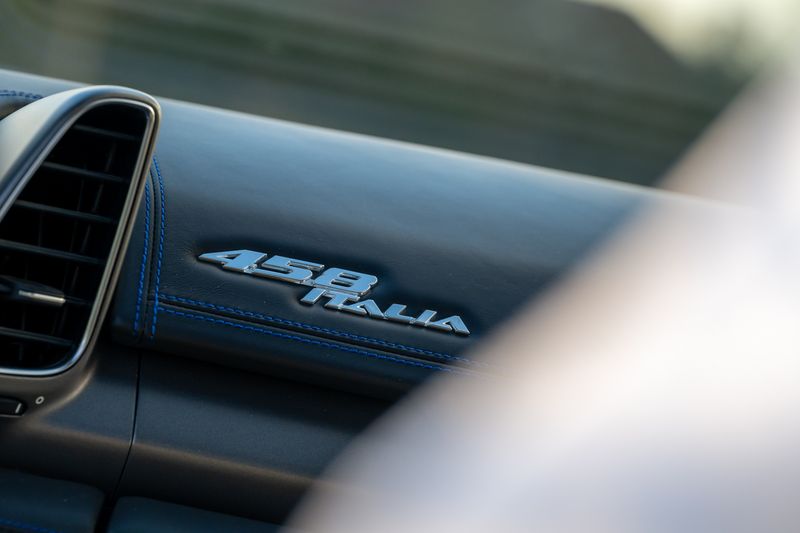 Ferrari 458 Italia Coupe F1 DCT